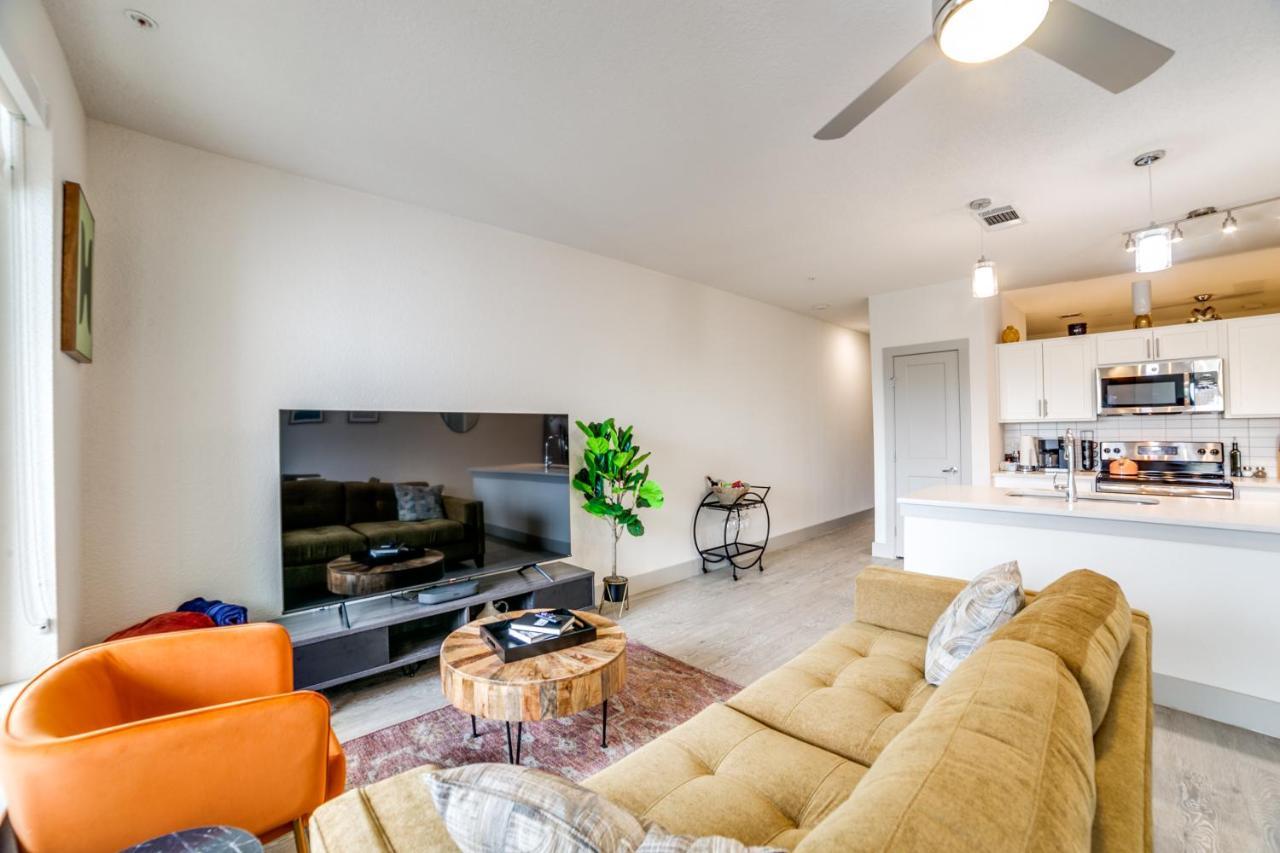 Downtown Apartment With Riverwalk Views Free Parking Pet Friendly Centrally Located On The Riverwalk San Antonio Exterior foto