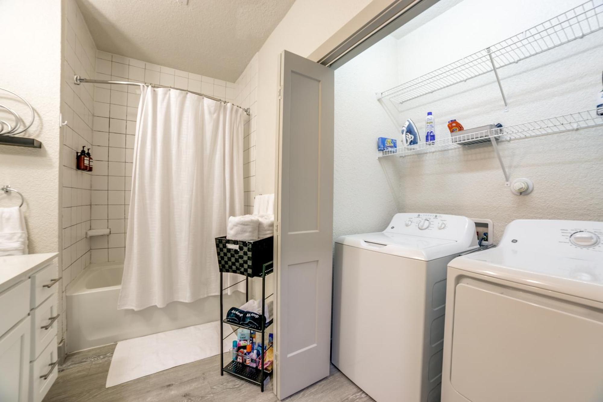 Downtown Apartment With Riverwalk Views Free Parking Pet Friendly Centrally Located On The Riverwalk San Antonio Exterior foto